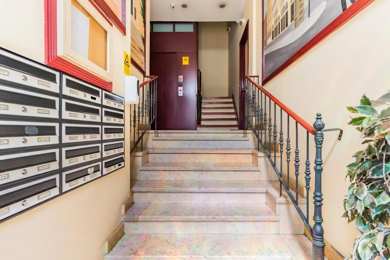Almirante Home With 3 Bedrooms Lisboa 0*,  Portugal